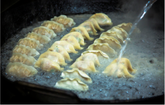 Cooking gyoza